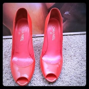 100%  Authentic  Chanel Pumps - Orange Patent Peep